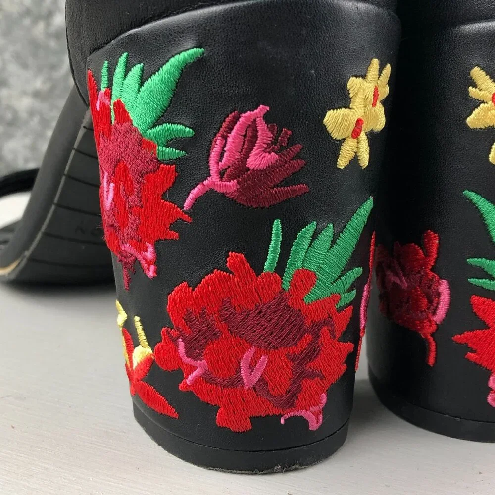 Kenneth Cole Reaction Women's Size 9.5M Lolita2 Black Leather Floral Sandals